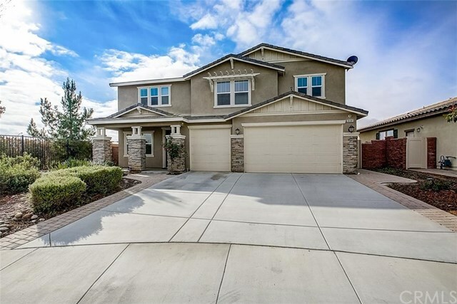 Property Photo:  30381 Eagle Ridge Court  CA 92563 