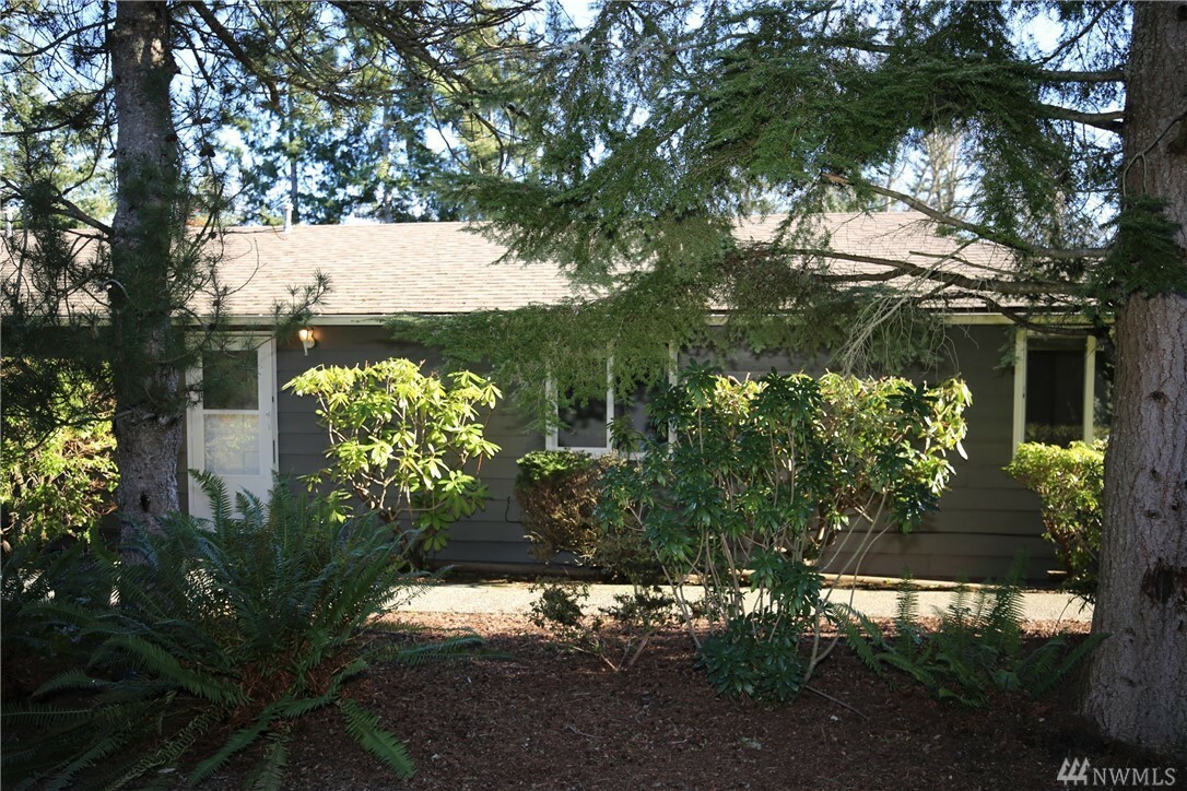 Property Photo:  2427 Forest View Dr  WA 98229 