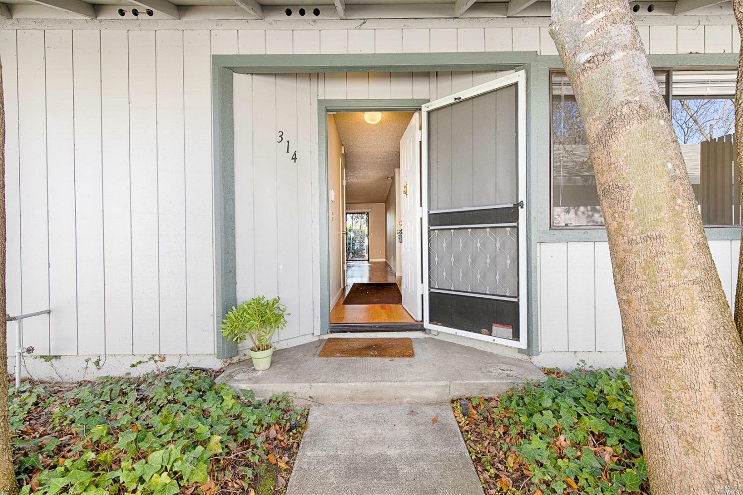 Property Photo:  314 Occidental Circle  CA 95401 