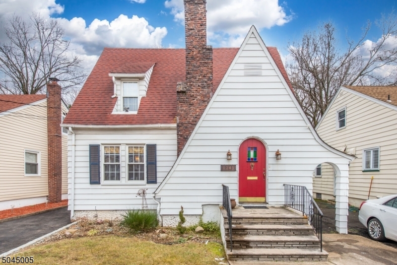 Property Photo:  1245 Schmidt Ave  NJ 07083 