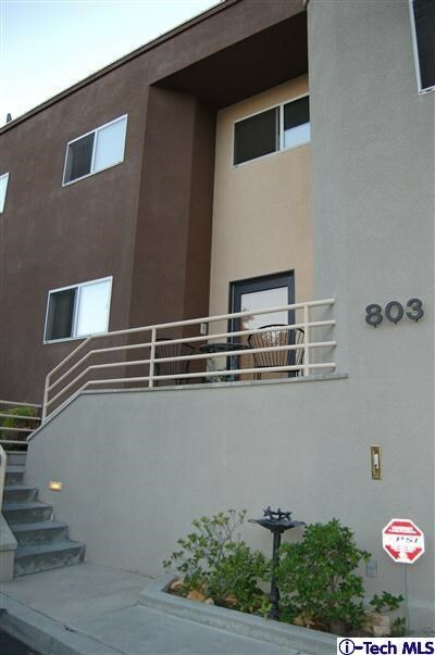 Property Photo:  803 Oneonta Drive  CA 91030 