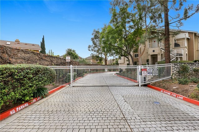 Property Photo:  2410 N Towne Avenue 41  CA 91767 