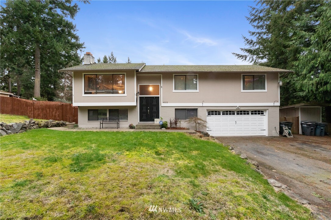 Property Photo: 4022 56th Street Ct NW WA 98335