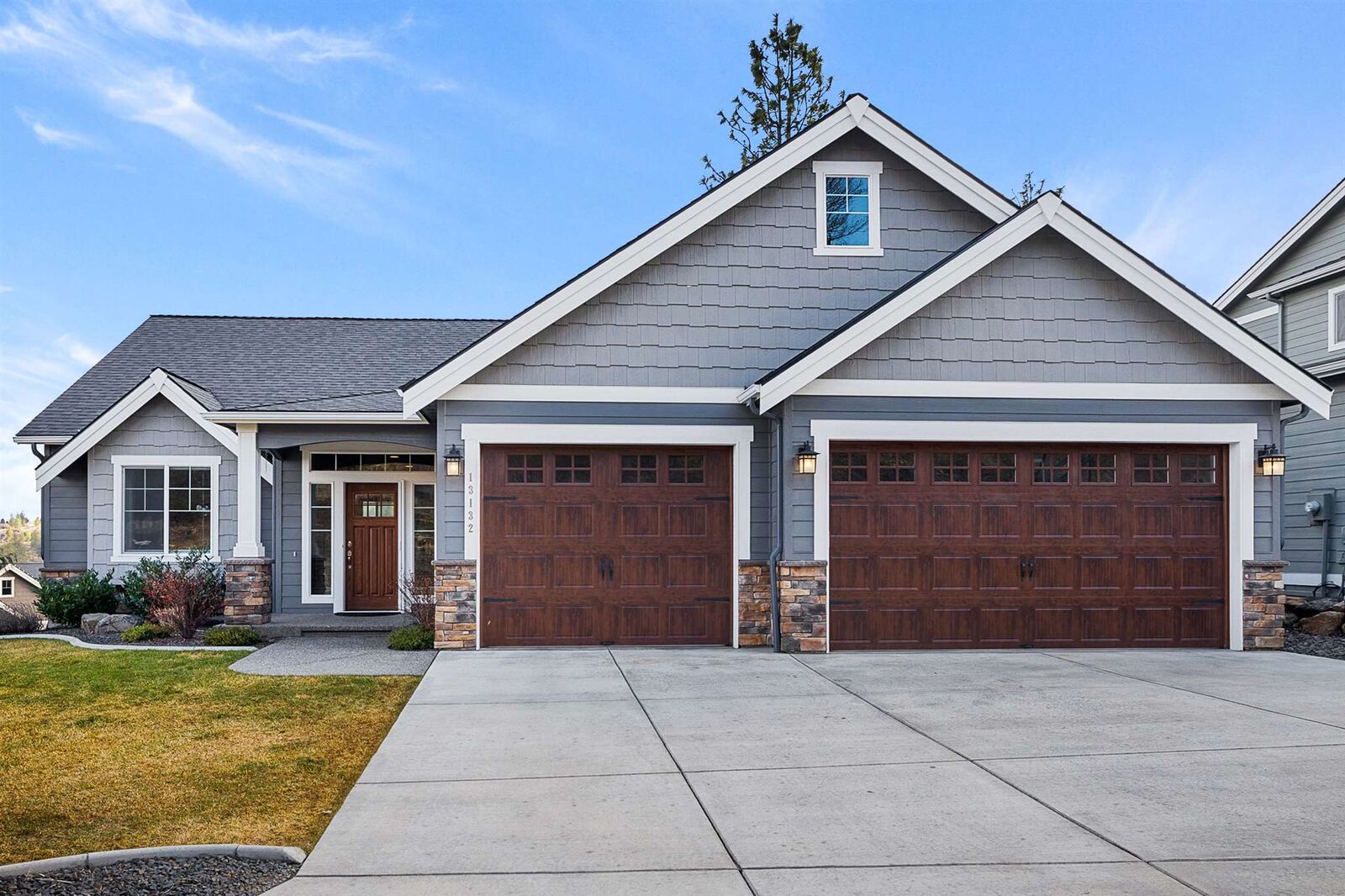 Property Photo: 13132 E San Juan Ln WA 99206