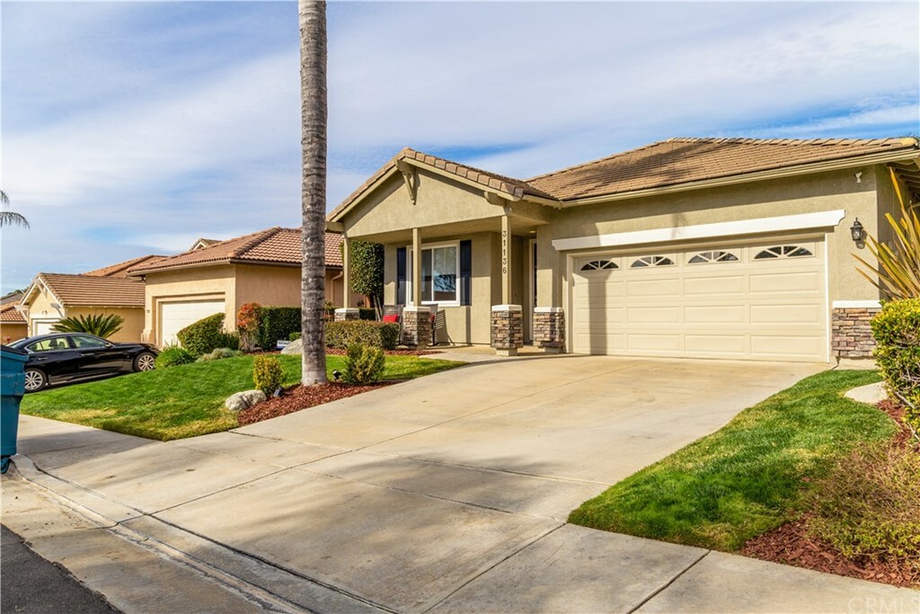 Property Photo:  31136 Nassau Court  CA 92591 