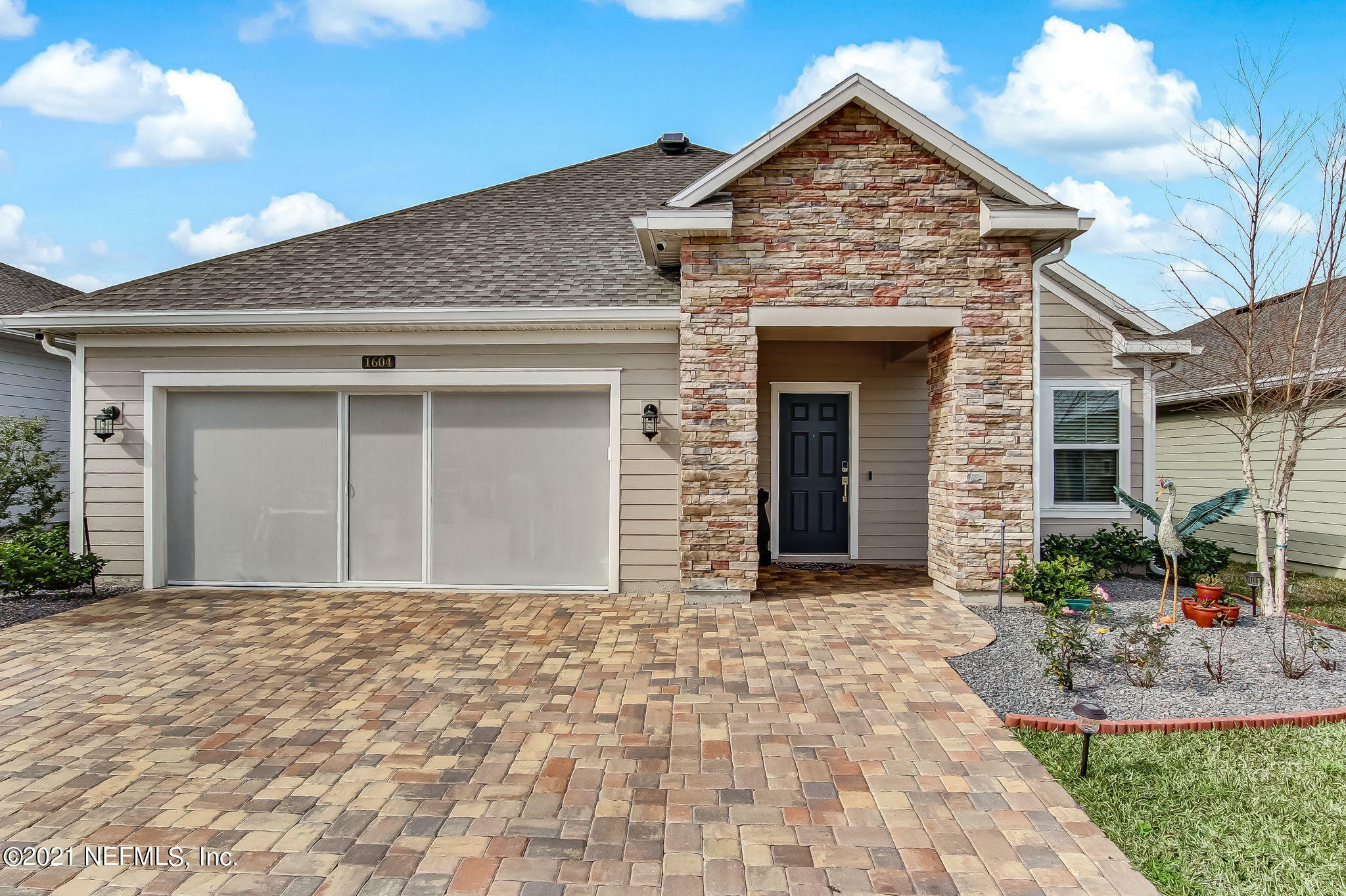 Property Photo:  1604 Mathews Manor Drive  FL 32211 