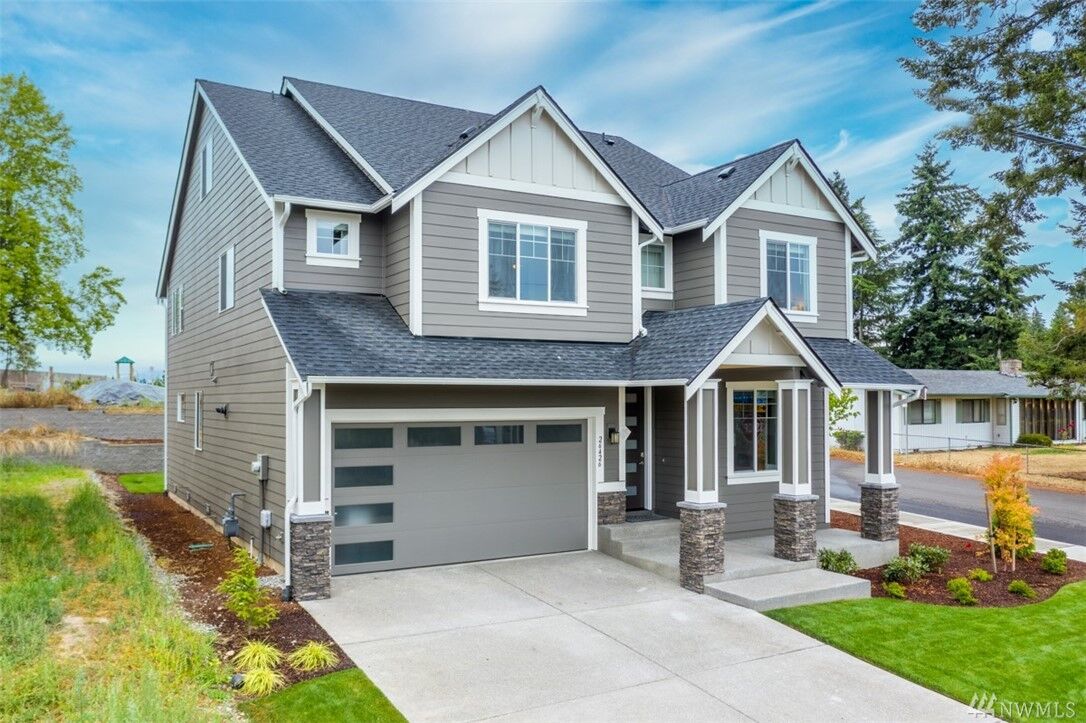 Property Photo:  26408 134th Place SE Lot14  WA 98042 