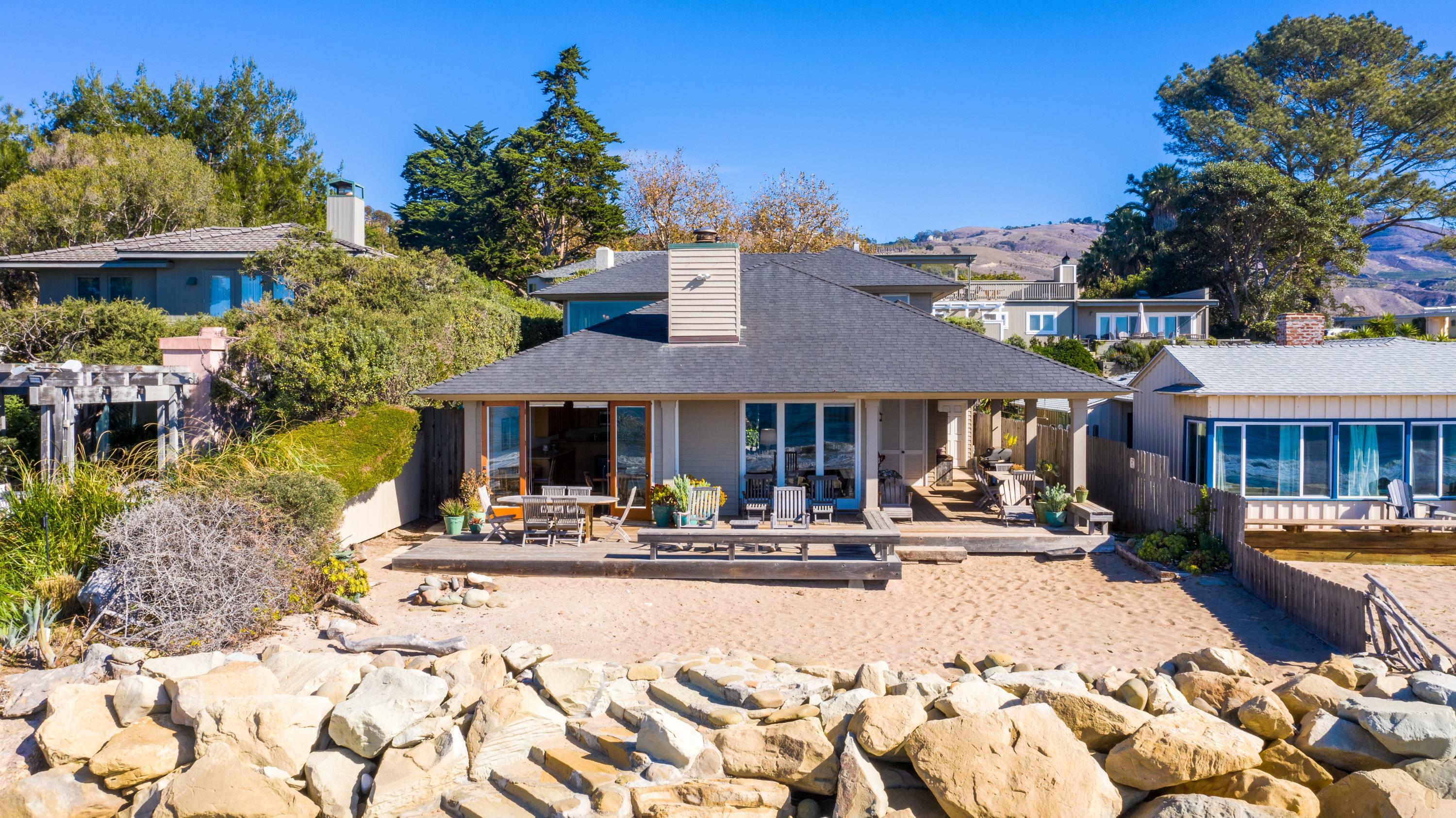 Property Photo: 124 Rincon Point Rd CA 93013