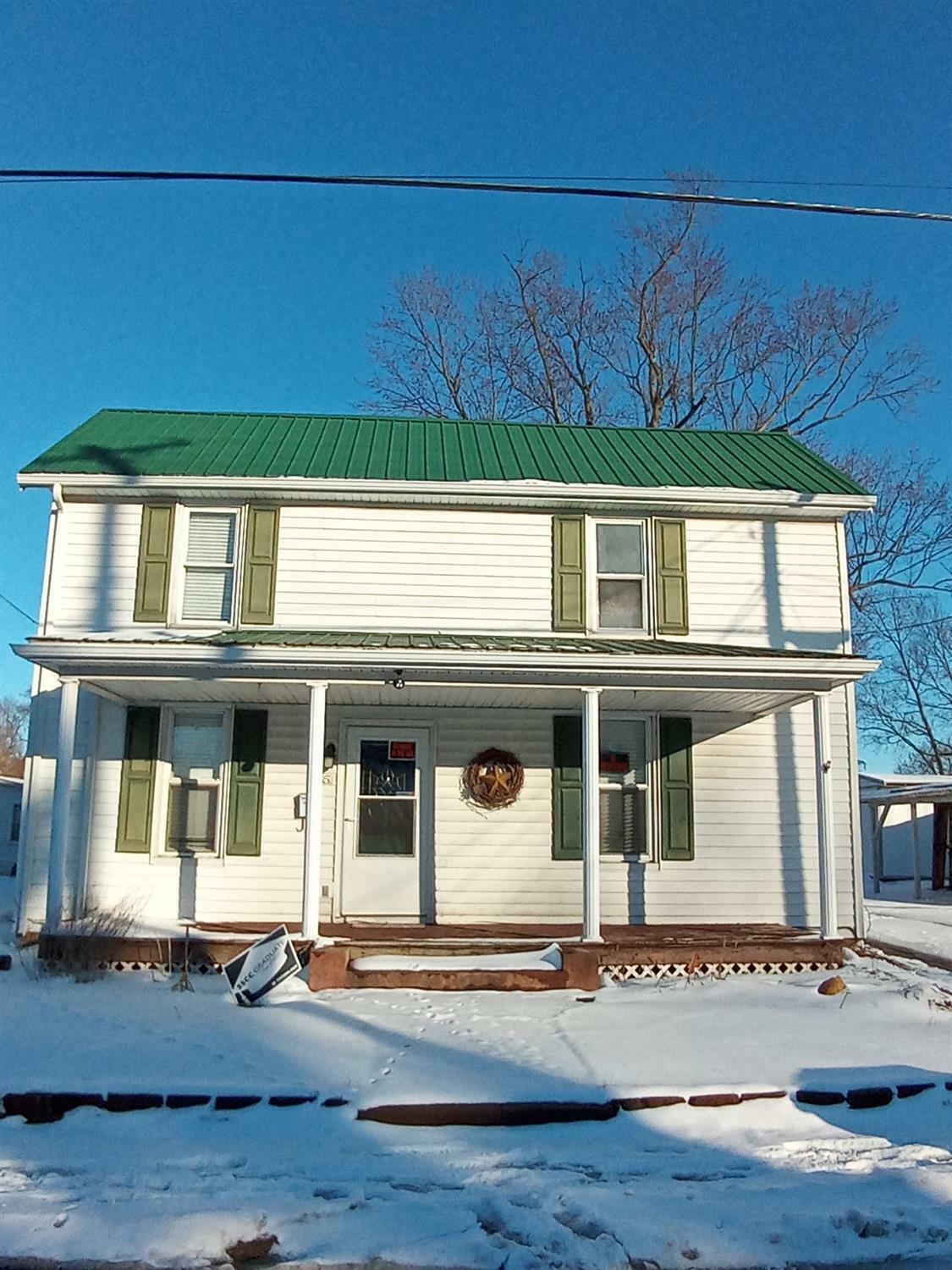 Property Photo:  350 Grant St  OH 45177 