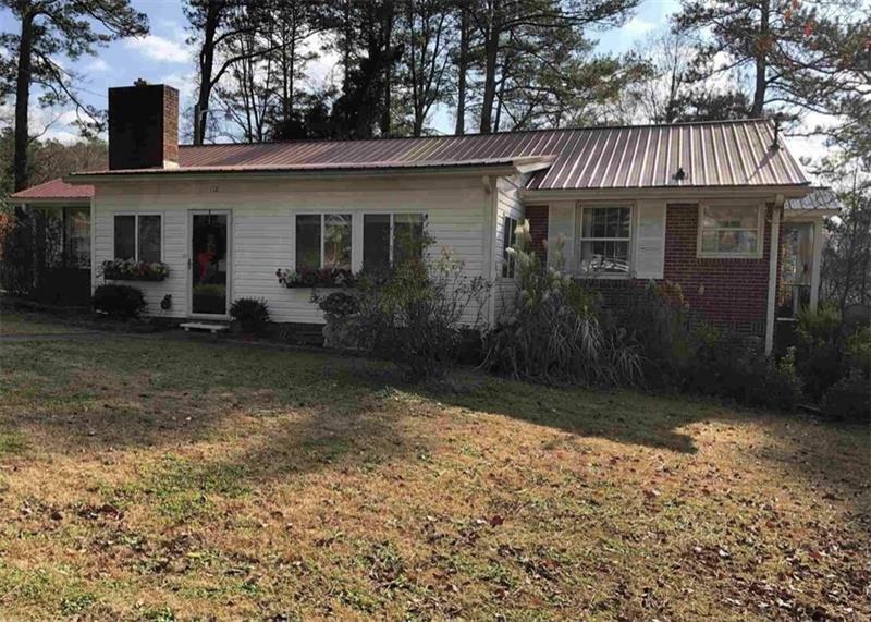 Property Photo:  112 E Valley Road  GA 30161 