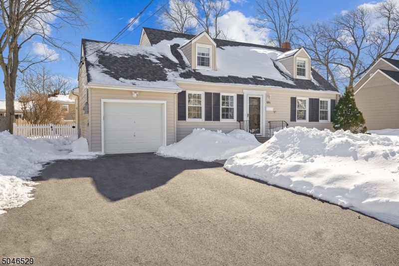 Property Photo:  188 Tillotson Rd  NJ 07023 