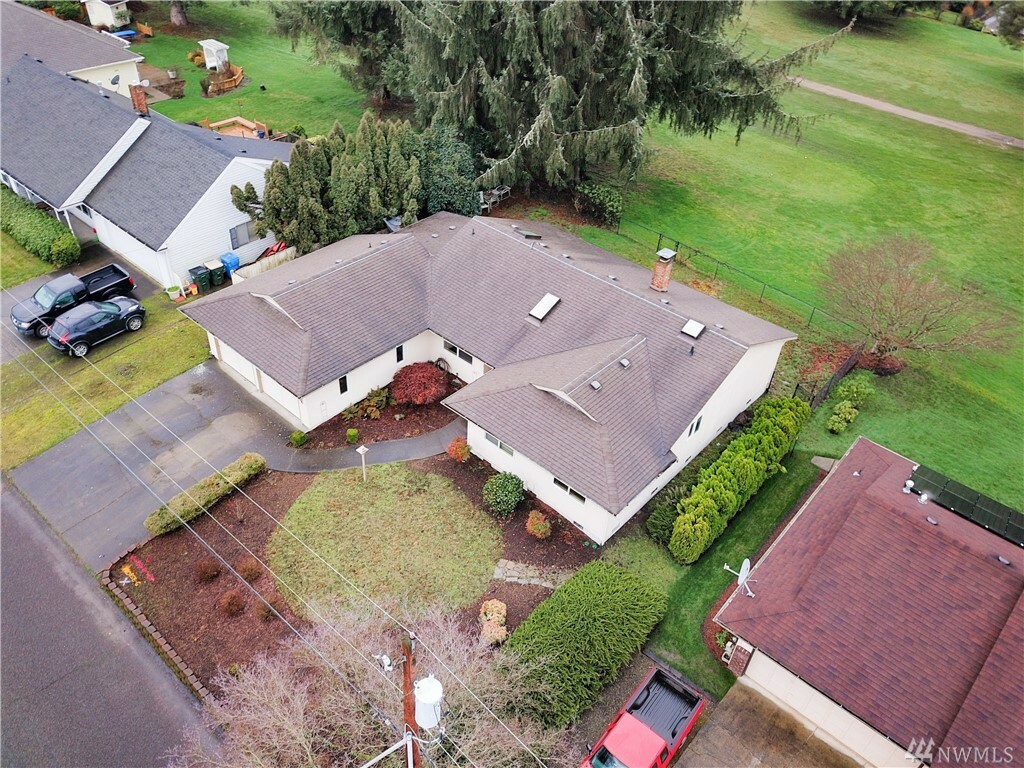 Property Photo:  6007 Hogan Dr SE  WA 98513 