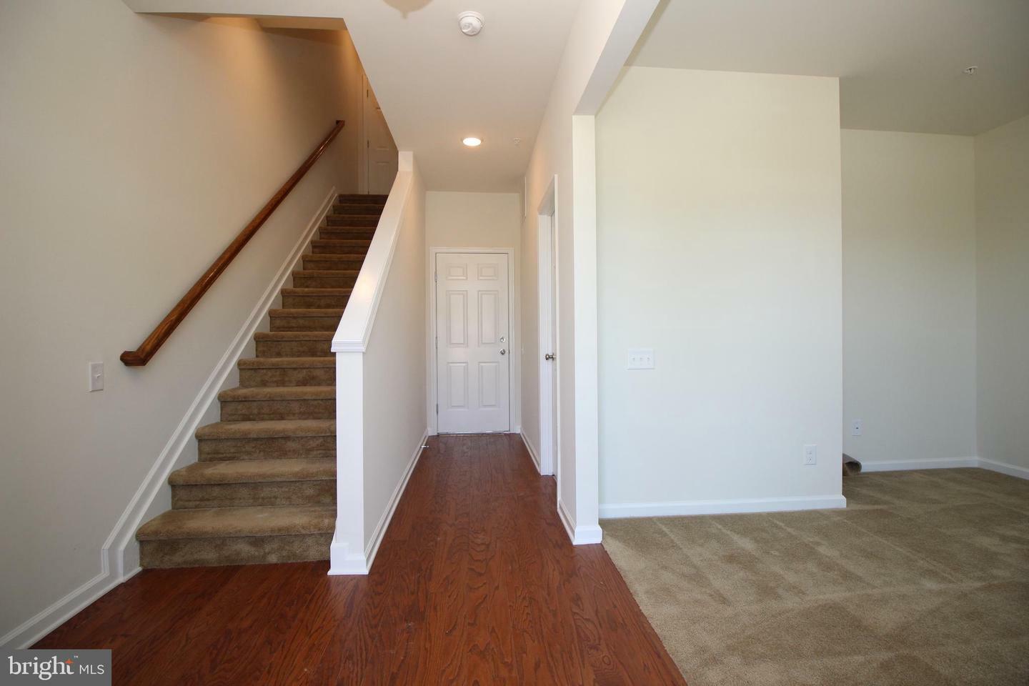 Property Photo:  65 Green Street  NJ 08902 