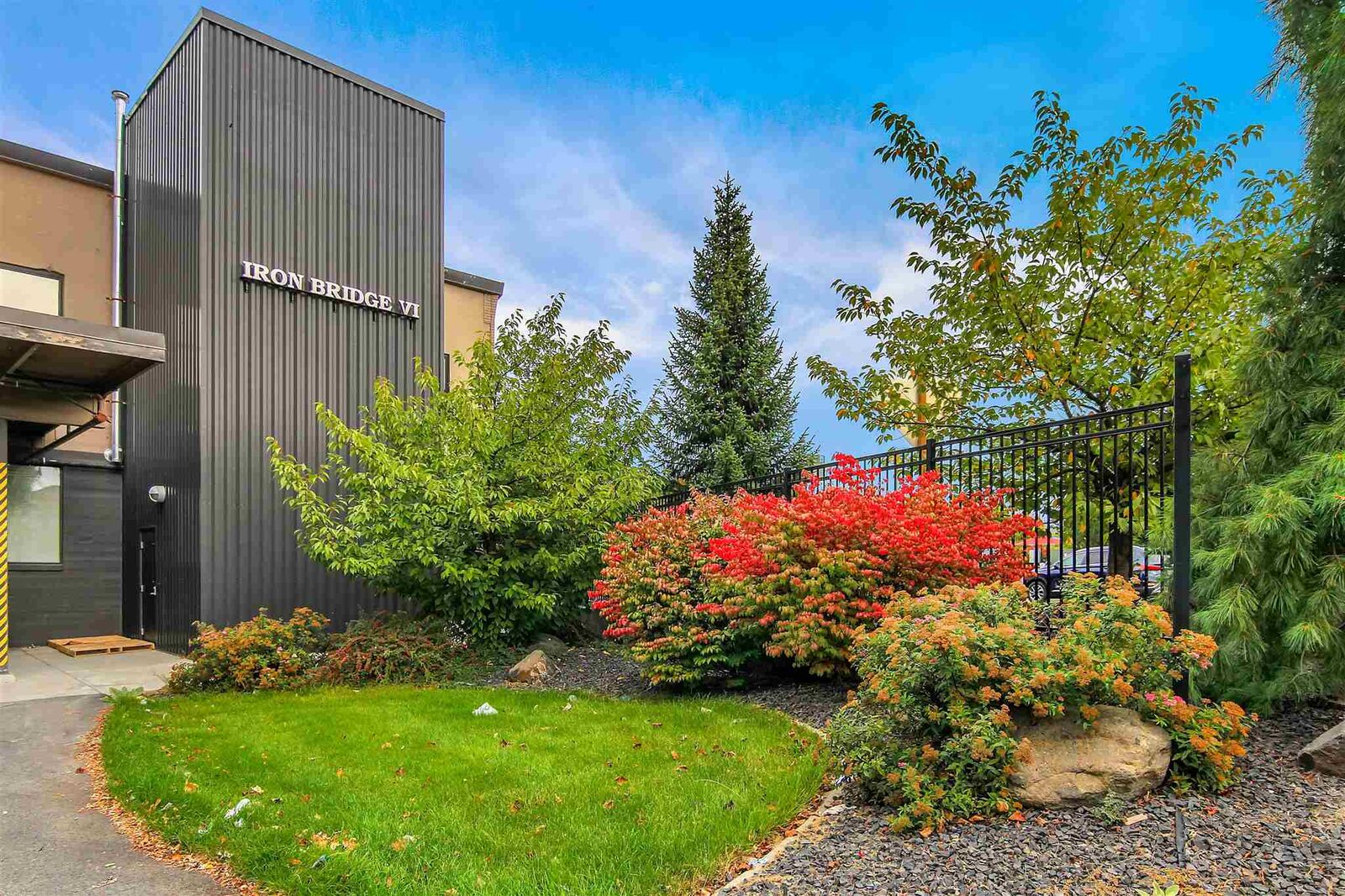 Property Photo:  629 N Iron Ct 112  WA 99202 