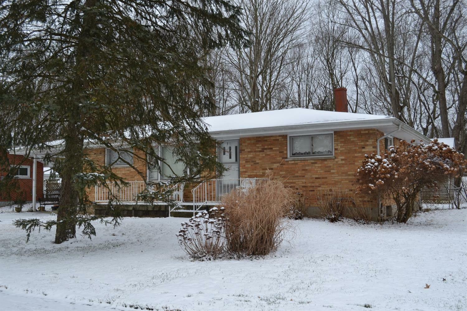 Property Photo: 4995 Denison Dr OH 45014