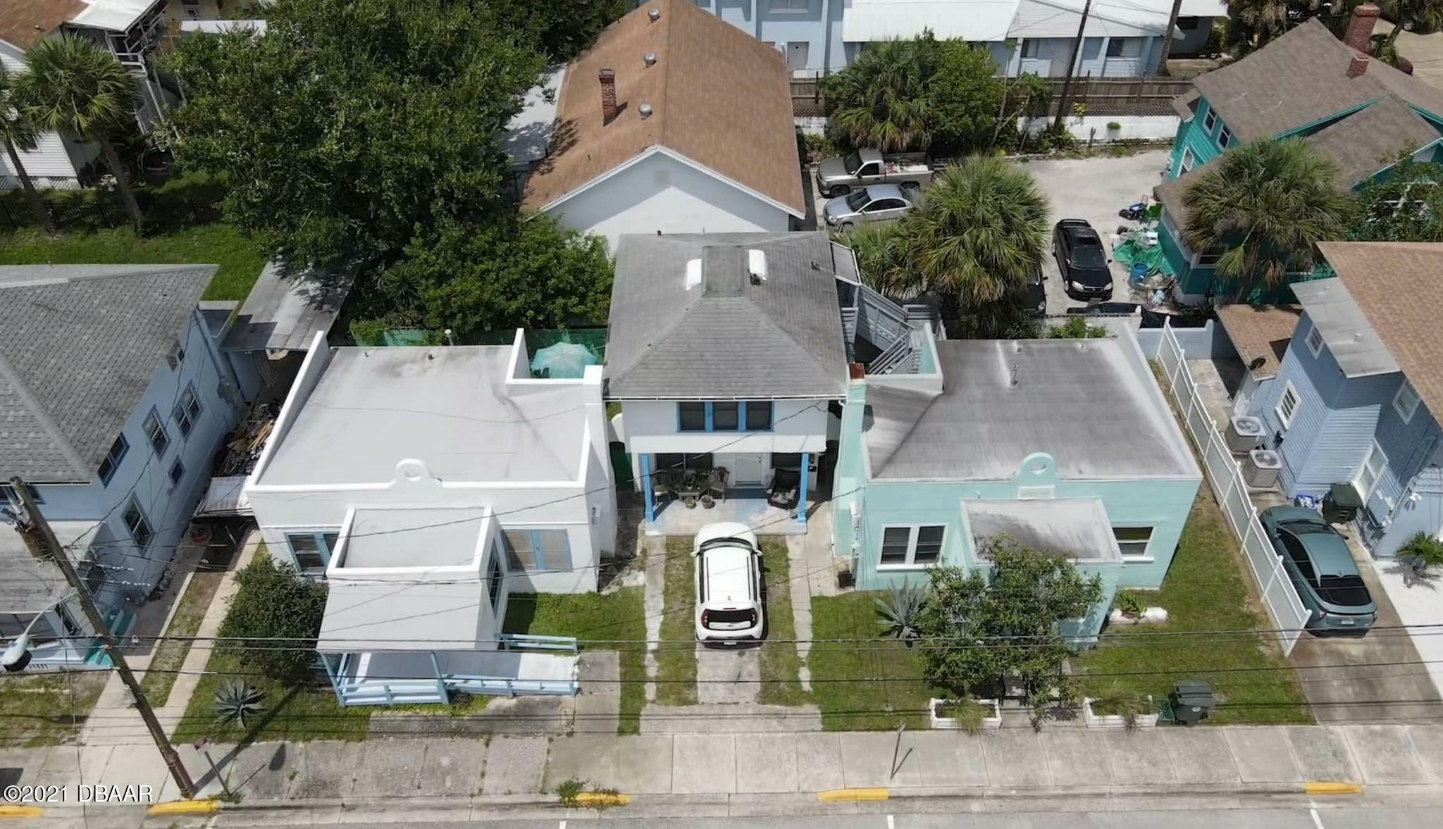 Photo de la propriété:  309-313 N Oleander Avenue  FL 32118 