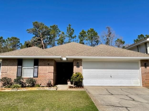 Property Photo: 1020 Freeport Court FL 32569