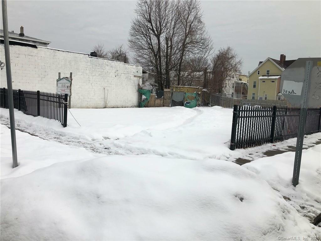 Property Photo: 1192 East Main Street CT 06608