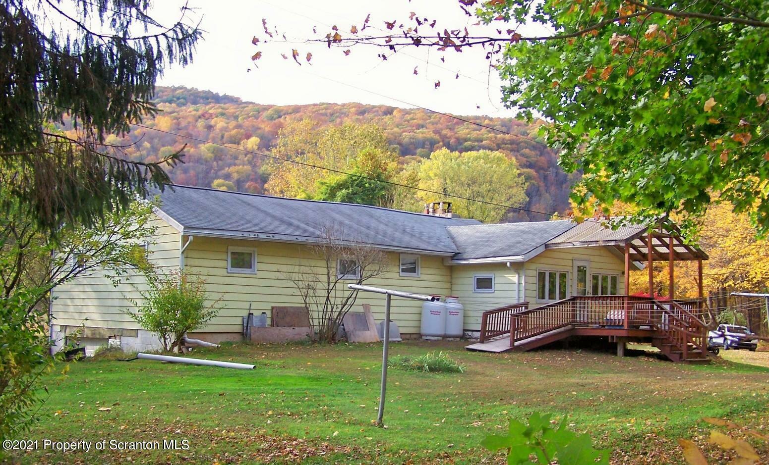 Property Photo:  249 Strohl Lane  PA 18657 