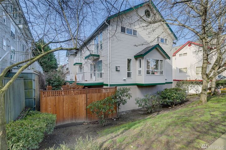 Property Photo:  2801 NE 130th St F103  WA 98125 