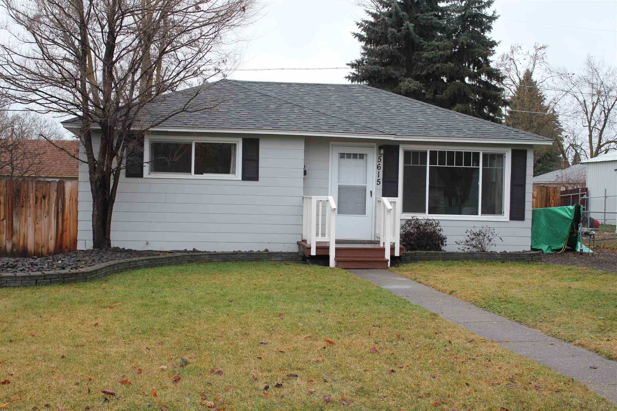 Property Photo:  5615 N Cannon St  WA 99205 