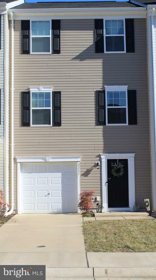 Property Photo:  2223 Mallard Landing Drive  VA 22408 