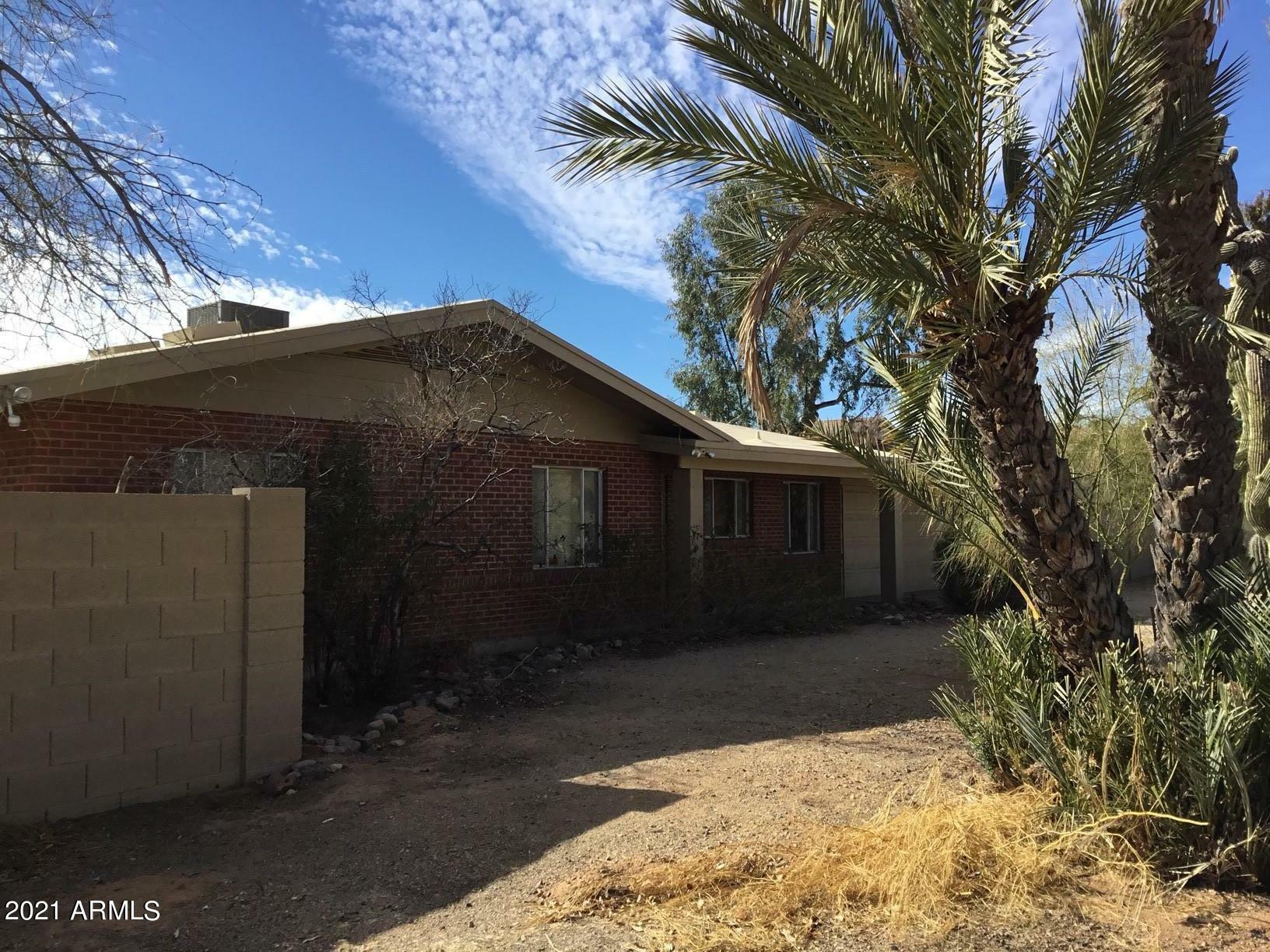 Property Photo:  4043 E Whitney Lane  AZ 85032 