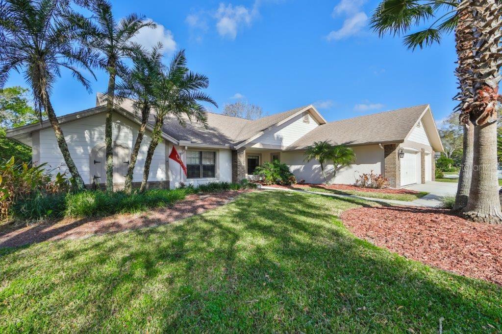 Property Photo:  16126 Belle Meade Boulevard  FL 33556 