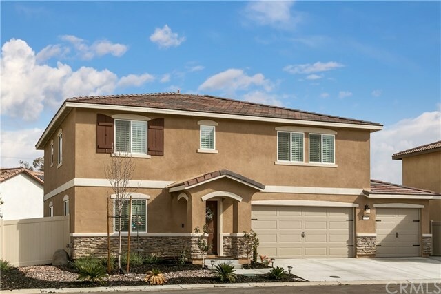 Property Photo:  10302 Penguin Ct  CA 92557 