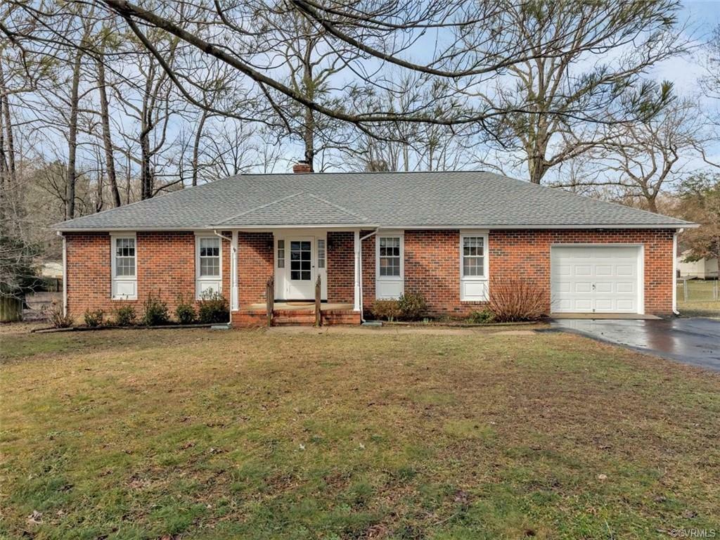 Property Photo:  10220 Old Quarter Lane  VA 23124 