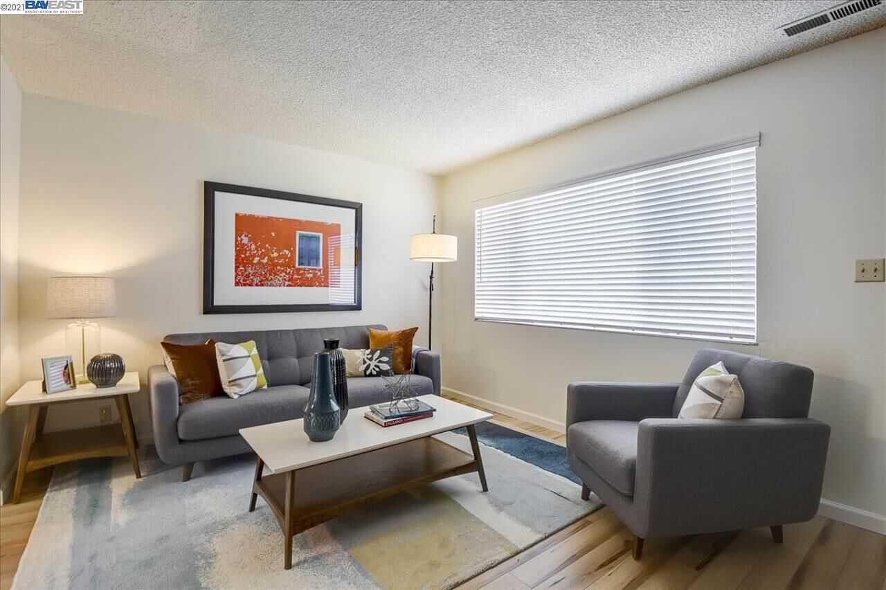 Property Photo: 4150 Ravenwood Pl CA 94546