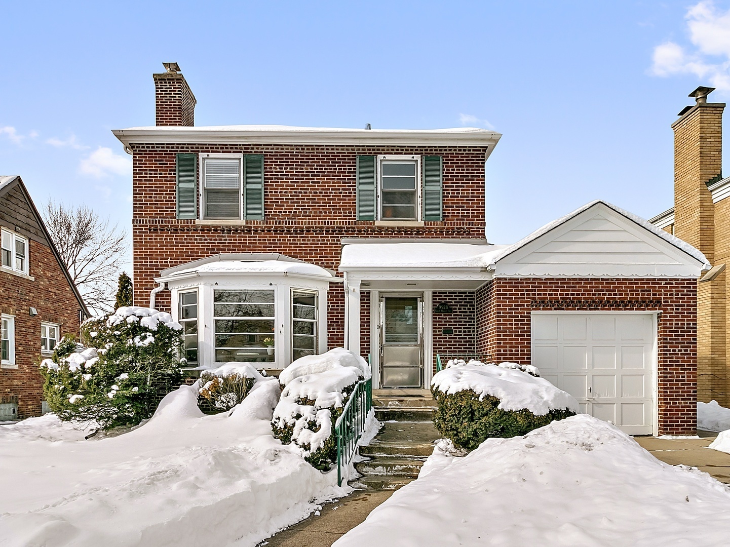 Property Photo: 9928 S Oakley Avenue IL 60643