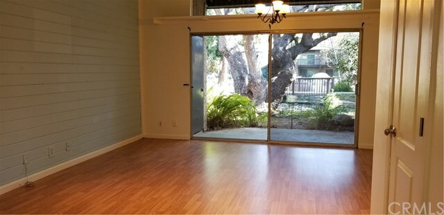 Property Photo:  7890 E Spring Street 22 J  CA 90815 