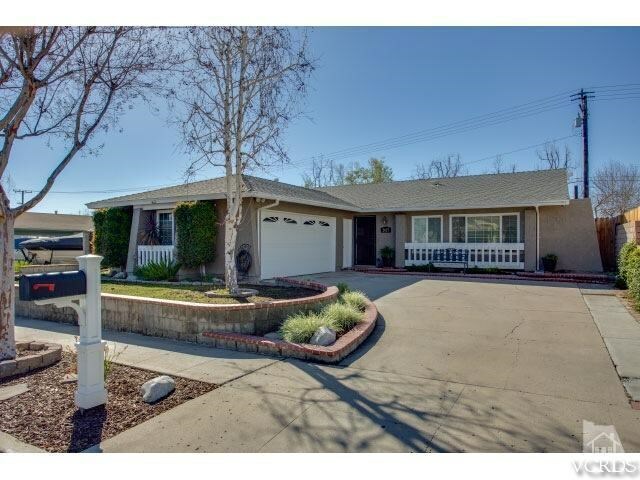 Property Photo:  2027 Potter Avenue  CA 93065 