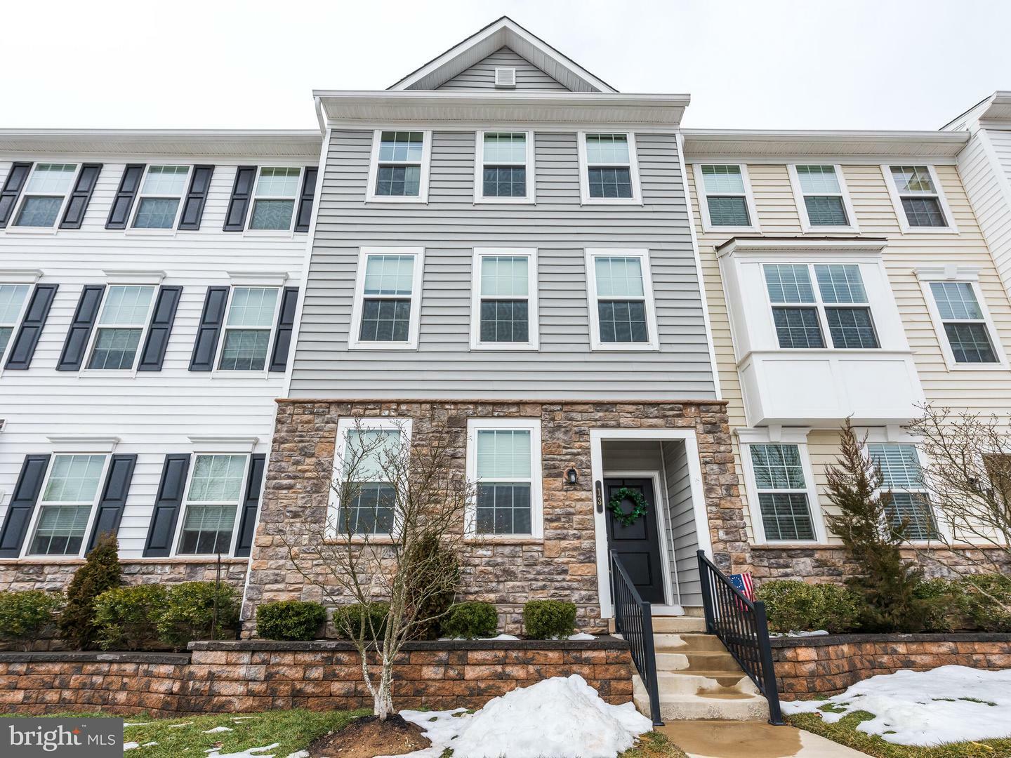 Property Photo: 13 Nottingham Lane PA 19040
