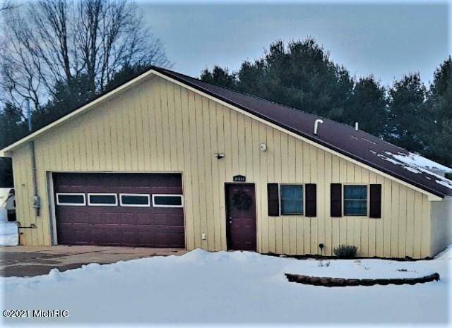 20888 10 Mile Road  Reed City MI 49677 photo