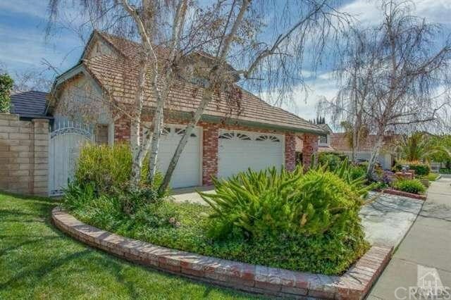 Property Photo:  3606 Claridge Court  CA 93063 