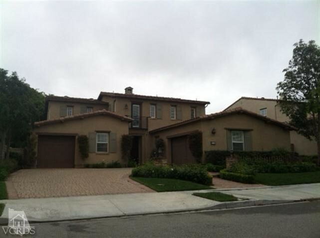 Property Photo:  5228 Via Patricia  CA 91320 