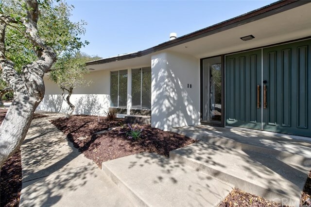 Property Photo:  4019 Saint Andrews Court  CA 93436 