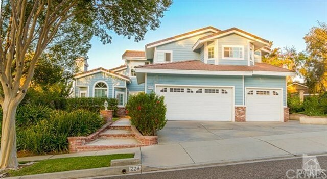 Property Photo:  229 Goldenwood Circle  CA 93065 