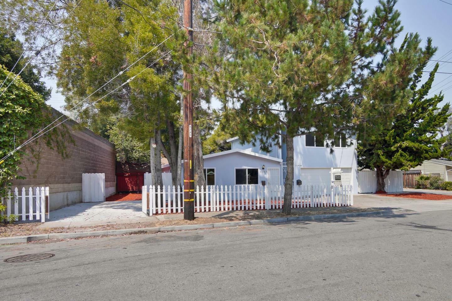 Property Photo: 1101 Del Norte Avenue CA 94025