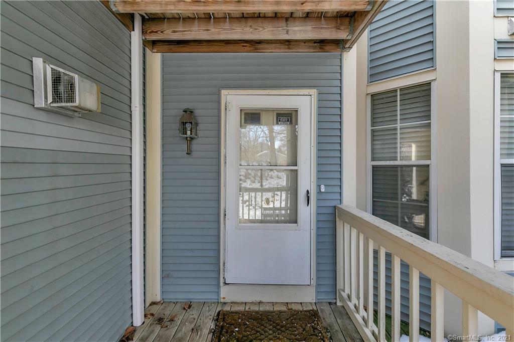 Property Photo:  75 Redwood Drive 109  CT 06513 