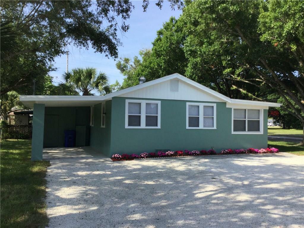 Property Photo:  1826 10th Avenue  FL 32960 