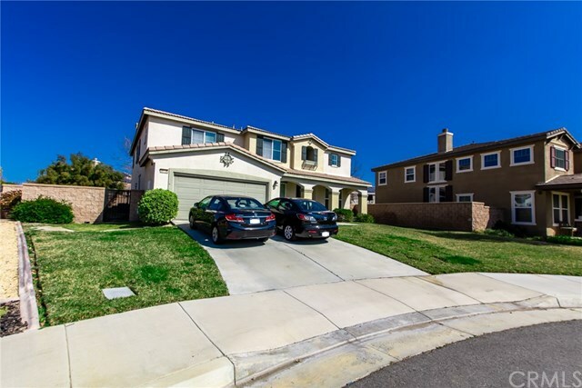 Property Photo:  35728 Jack Rabbit Lane  CA 92563 