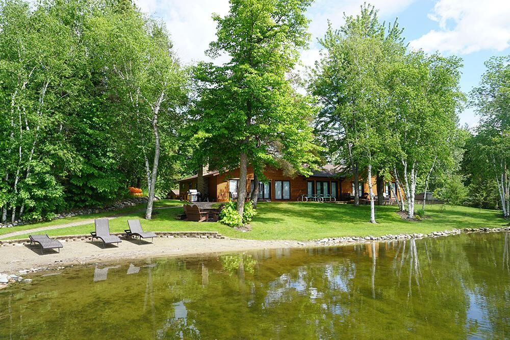 Property Photo:  735 Island View Drive NE  MN 56601 