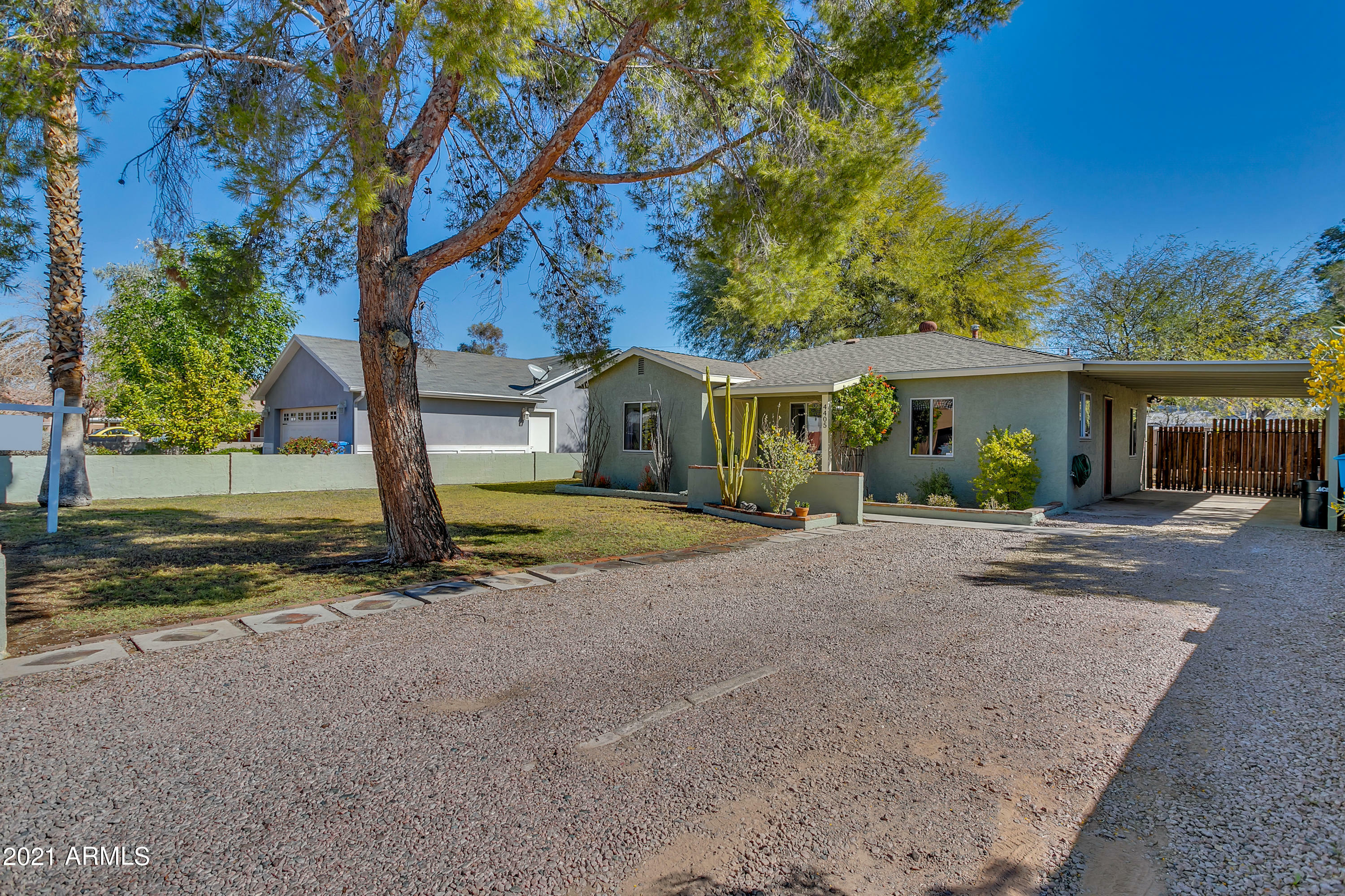 Property Photo:  4405 N 19th Place  AZ 85016 