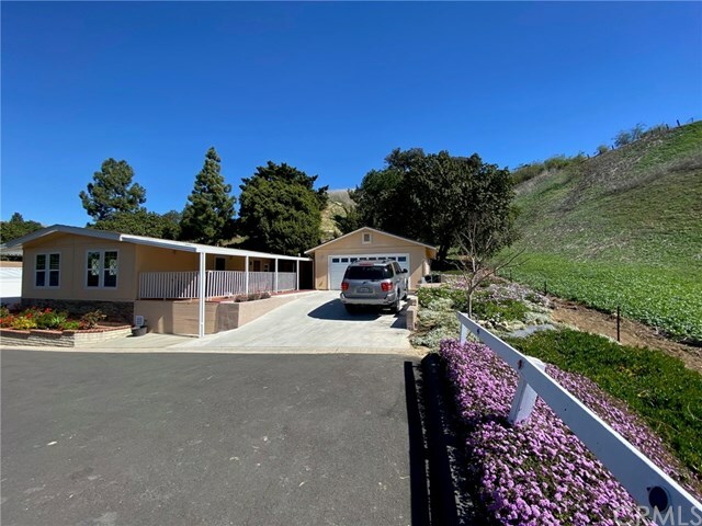 Property Photo:  1850 Fairway Drive 5  CA 91709 