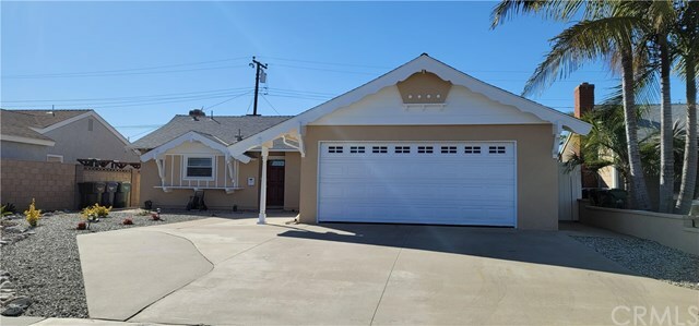 Property Photo:  15791 Hummingbird Ln Drive  CA 92649 