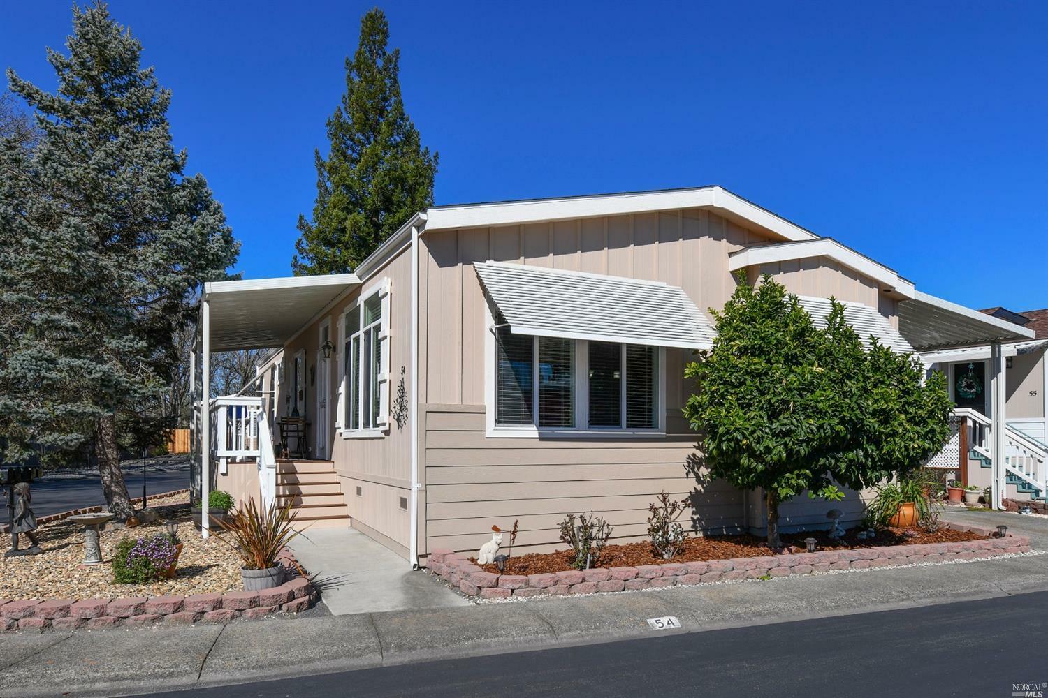 Property Photo:  54 Shamrock Circle  CA 95403 