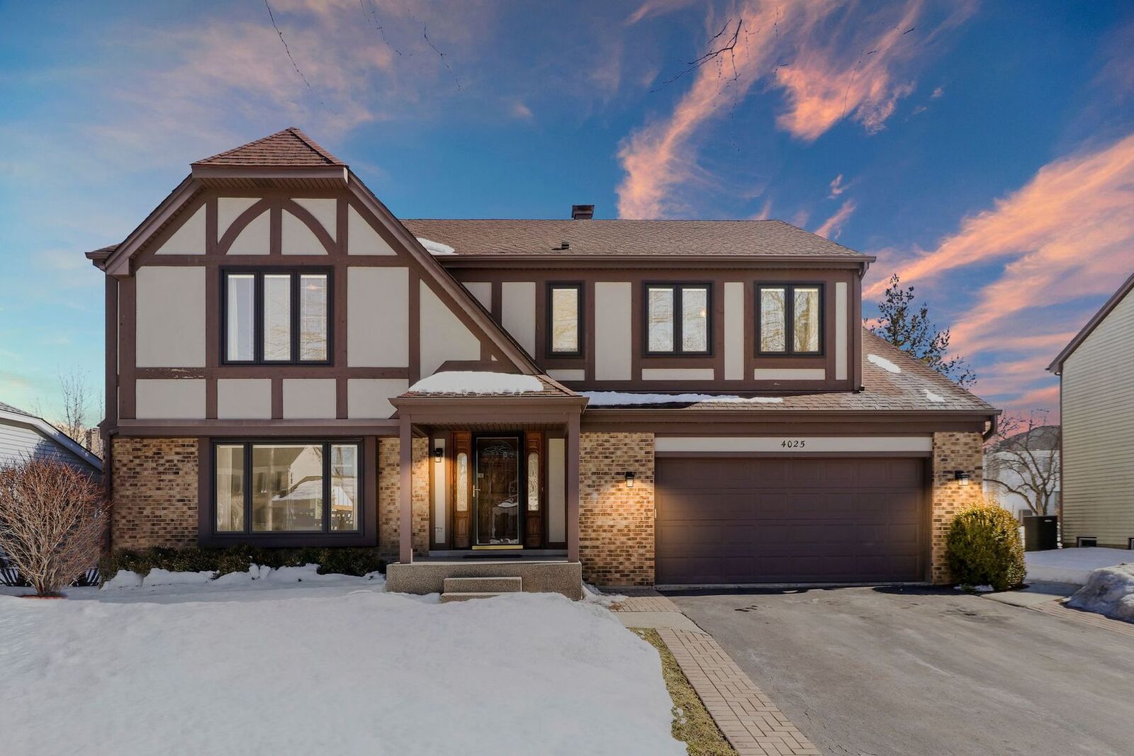 Property Photo: 4025 N Harvard Avenue IL 60004